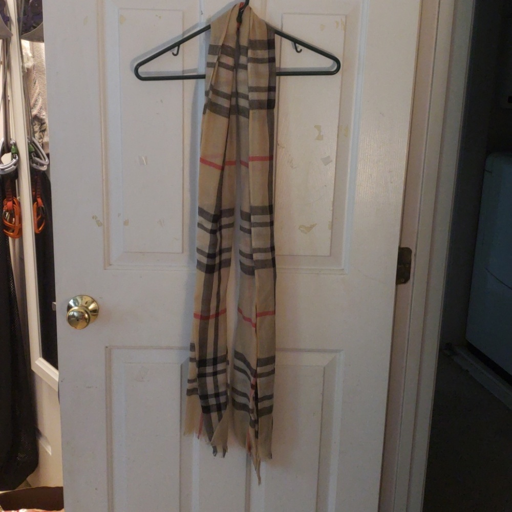 Plaid scarf